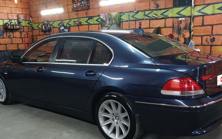 BMW 7 серия, 2004 год, 850 000 рублей, 2 фотография