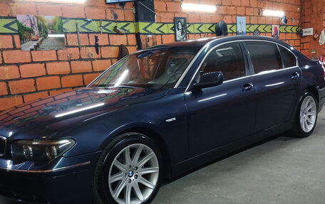 BMW 7 серия, 2004 год, 850 000 рублей, 3 фотография