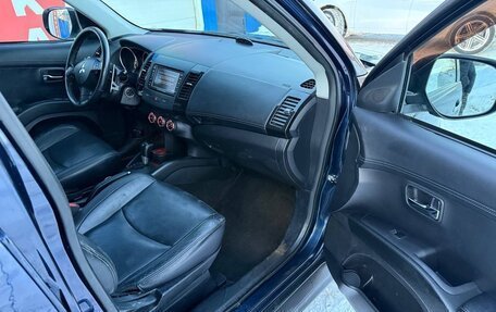 Mitsubishi Outlander III рестайлинг 3, 2010 год, 559 000 рублей, 16 фотография