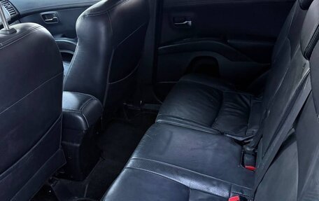 Mitsubishi Outlander III рестайлинг 3, 2010 год, 559 000 рублей, 13 фотография