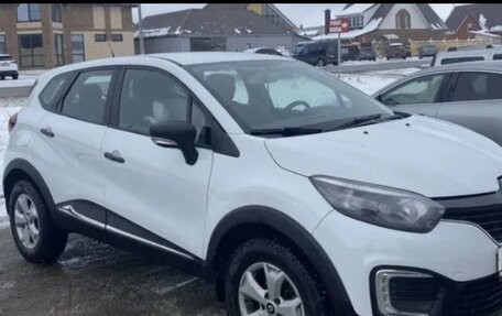 Renault Kaptur I рестайлинг, 2018 год, 1 150 000 рублей, 2 фотография