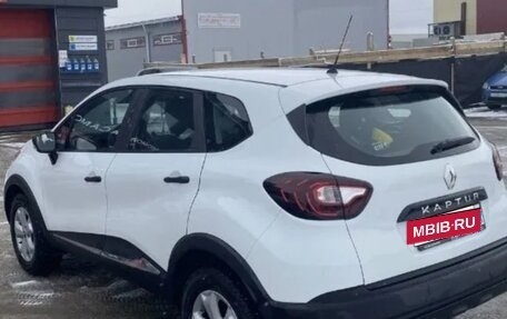 Renault Kaptur I рестайлинг, 2018 год, 1 150 000 рублей, 5 фотография