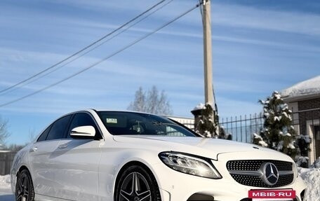 Mercedes-Benz C-Класс, 2018 год, 2 700 000 рублей, 11 фотография