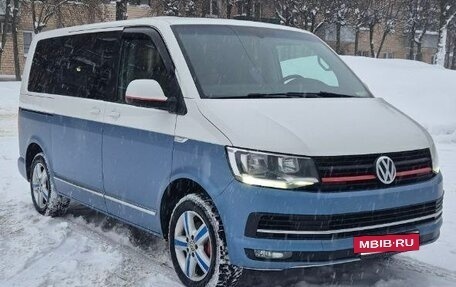 Volkswagen Caravelle T6 рестайлинг, 2017 год, 3 000 000 рублей, 3 фотография