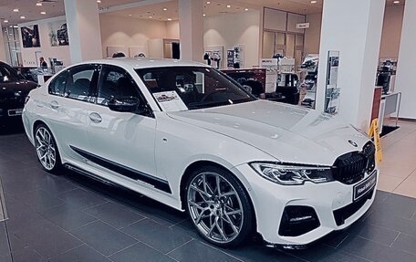 BMW 3 серия, 2019 год, 4 000 000 рублей, 2 фотография