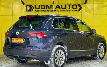 Volkswagen Tiguan II, 2017 год, 2 429 000 рублей, 5 фотография