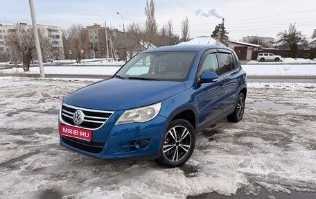 Volkswagen Tiguan I, 2008 год, 950 000 рублей, 1 фотография