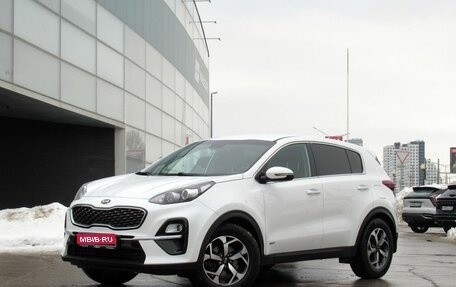 KIA Sportage IV рестайлинг, 2019 год, 2 415 000 рублей, 1 фотография
