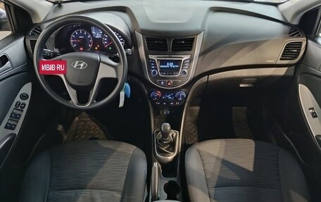 Hyundai Solaris II рестайлинг, 2016 год, 1 069 000 рублей, 11 фотография