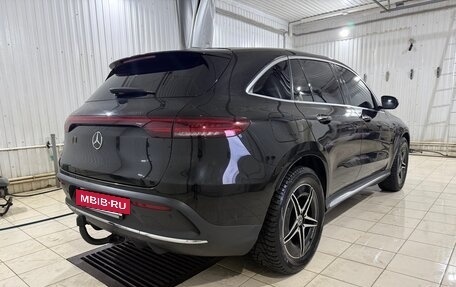 Mercedes-Benz EQC, 2020 год, 4 950 000 рублей, 7 фотография