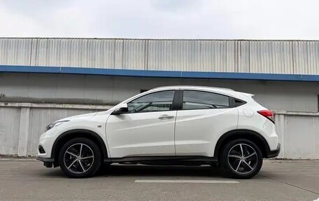 Honda Vezel, 2022 год, 1 580 760 рублей, 4 фотография