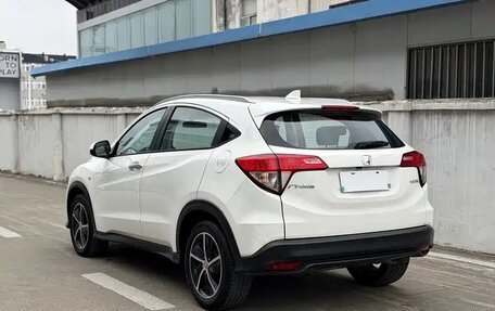 Honda Vezel, 2022 год, 1 580 760 рублей, 9 фотография
