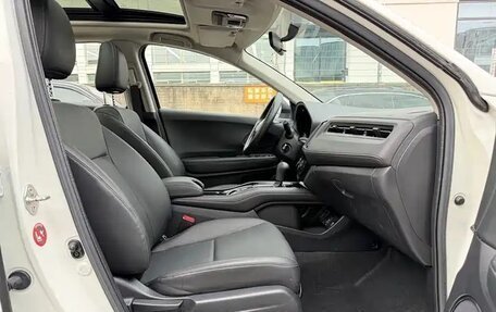 Honda Vezel, 2022 год, 1 580 760 рублей, 14 фотография