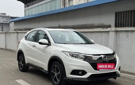 Honda Vezel, 2022 год, 1 580 760 рублей, 3 фотография