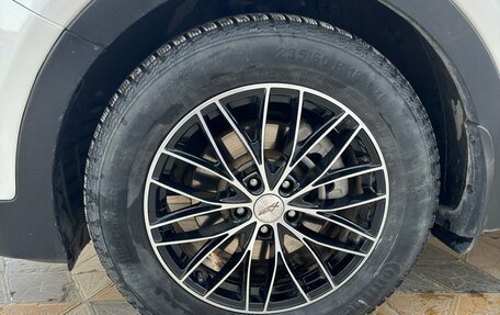 Hyundai Santa Fe III рестайлинг, 2014 год, 2 000 000 рублей, 3 фотография