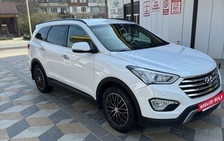 Hyundai Santa Fe III рестайлинг, 2014 год, 2 000 000 рублей, 4 фотография