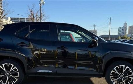 Toyota Yaris Cross, 2025 год, 2 250 000 рублей, 3 фотография