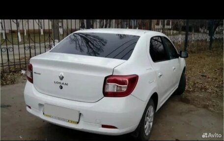 Renault Logan II, 2019 год, 765 000 рублей, 3 фотография