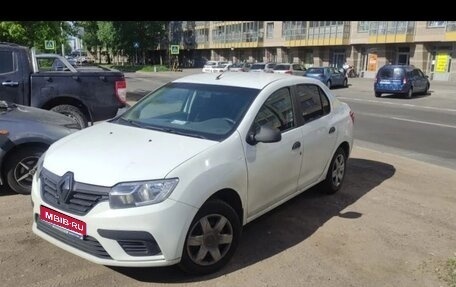 Renault Logan II, 2019 год, 765 000 рублей, 1 фотография