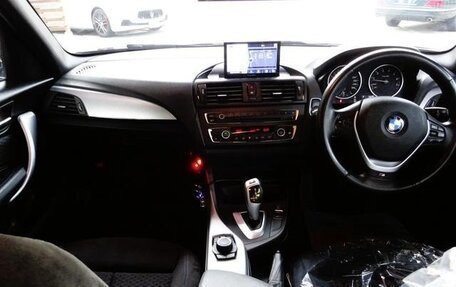 BMW 1 серия, 2012 год, 1 200 000 рублей, 3 фотография