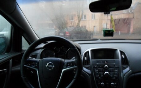 Opel Astra J, 2013 год, 929 000 рублей, 9 фотография