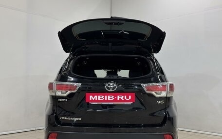 Toyota Highlander III, 2014 год, 2 900 000 рублей, 5 фотография