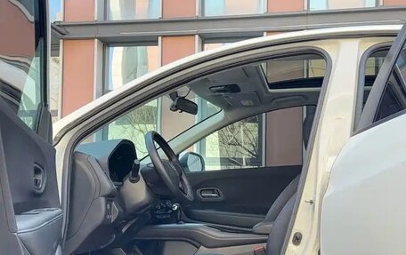 Honda Vezel, 2022 год, 1 662 760 рублей, 10 фотография