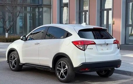 Honda Vezel, 2022 год, 1 662 760 рублей, 9 фотография