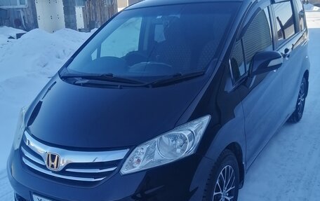 Honda Freed I, 2012 год, 1 180 000 рублей, 5 фотография