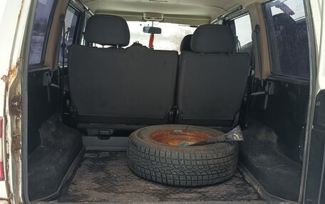 ЛуАЗ Patriot, 2012 год, 350 000 рублей, 10 фотография