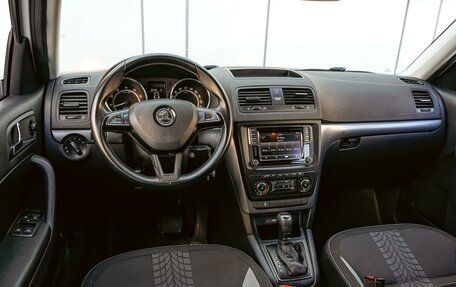 Skoda Yeti I рестайлинг, 2018 год, 1 370 000 рублей, 6 фотография