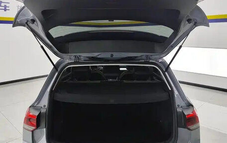 Volkswagen Golf VIII, 2022 год, 1 870 000 рублей, 3 фотография