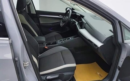 Volkswagen Golf VIII, 2022 год, 1 870 000 рублей, 6 фотография