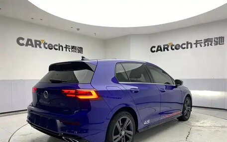 Volkswagen Golf VIII, 2022 год, 1 850 000 рублей, 8 фотография