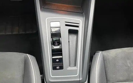 Volkswagen Golf VIII, 2022 год, 1 850 000 рублей, 25 фотография