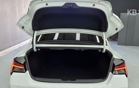 Hyundai Avante, 2023 год, 1 868 700 рублей, 18 фотография