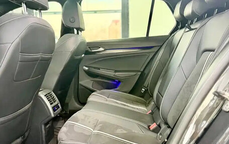 Volkswagen Golf VIII, 2022 год, 1 930 000 рублей, 15 фотография