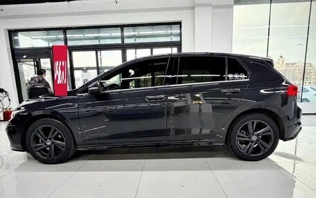 Volkswagen Golf VIII, 2022 год, 1 930 000 рублей, 20 фотография