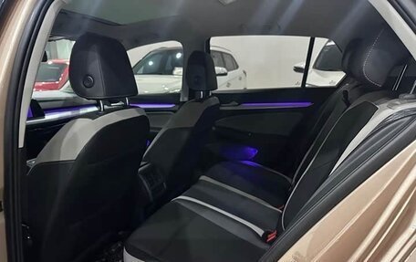 Volkswagen Golf VIII, 2022 год, 1 790 000 рублей, 7 фотография