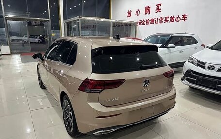 Volkswagen Golf VIII, 2022 год, 1 790 000 рублей, 5 фотография