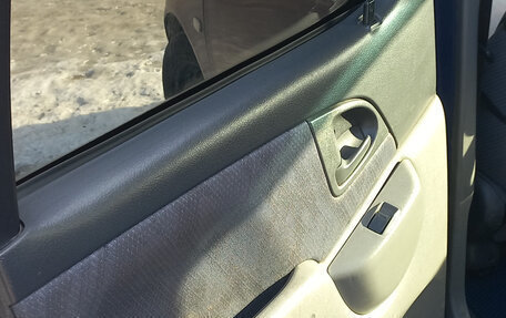 Toyota FunCargo, 2001 год, 400 000 рублей, 13 фотография