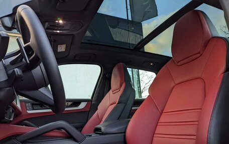 Porsche Cayenne III, 2024 год, 16 500 000 рублей, 16 фотография