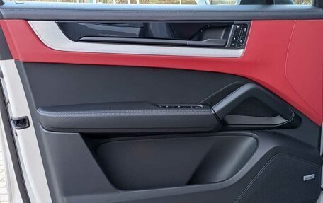 Porsche Cayenne III, 2024 год, 16 500 000 рублей, 24 фотография