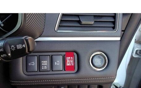 Mitsubishi Delica D:5 I, 2022 год, 2 900 000 рублей, 10 фотография