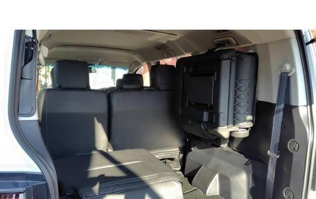 Mitsubishi Delica D:5 I, 2022 год, 2 900 000 рублей, 15 фотография