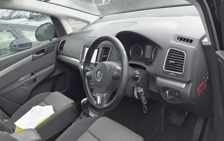 Volkswagen Sharan II, 2011 год, 1 058 000 рублей, 8 фотография