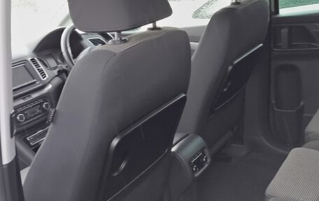 Volkswagen Sharan II, 2011 год, 1 058 000 рублей, 15 фотография