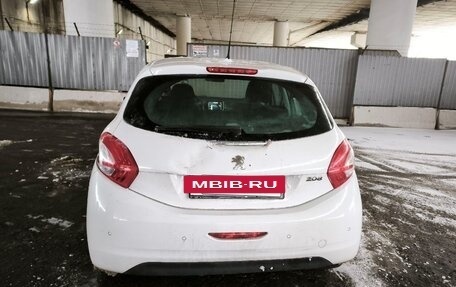 Peugeot 208 II, 2013 год, 450 000 рублей, 6 фотография