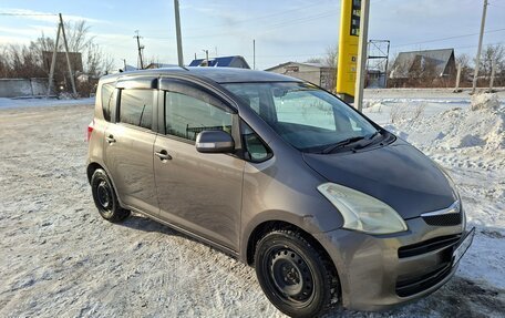 Toyota Ractis I, 2005 год, 600 000 рублей, 7 фотография