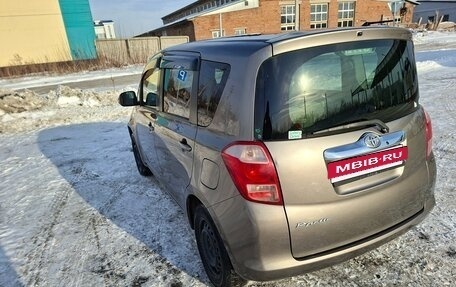 Toyota Ractis I, 2005 год, 600 000 рублей, 9 фотография